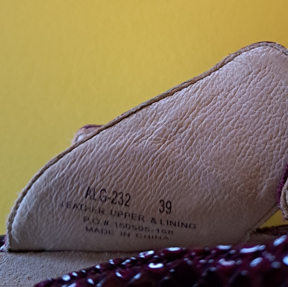 Alegria Hello Dolly Burgundy Shoes - Picture 5 of 5